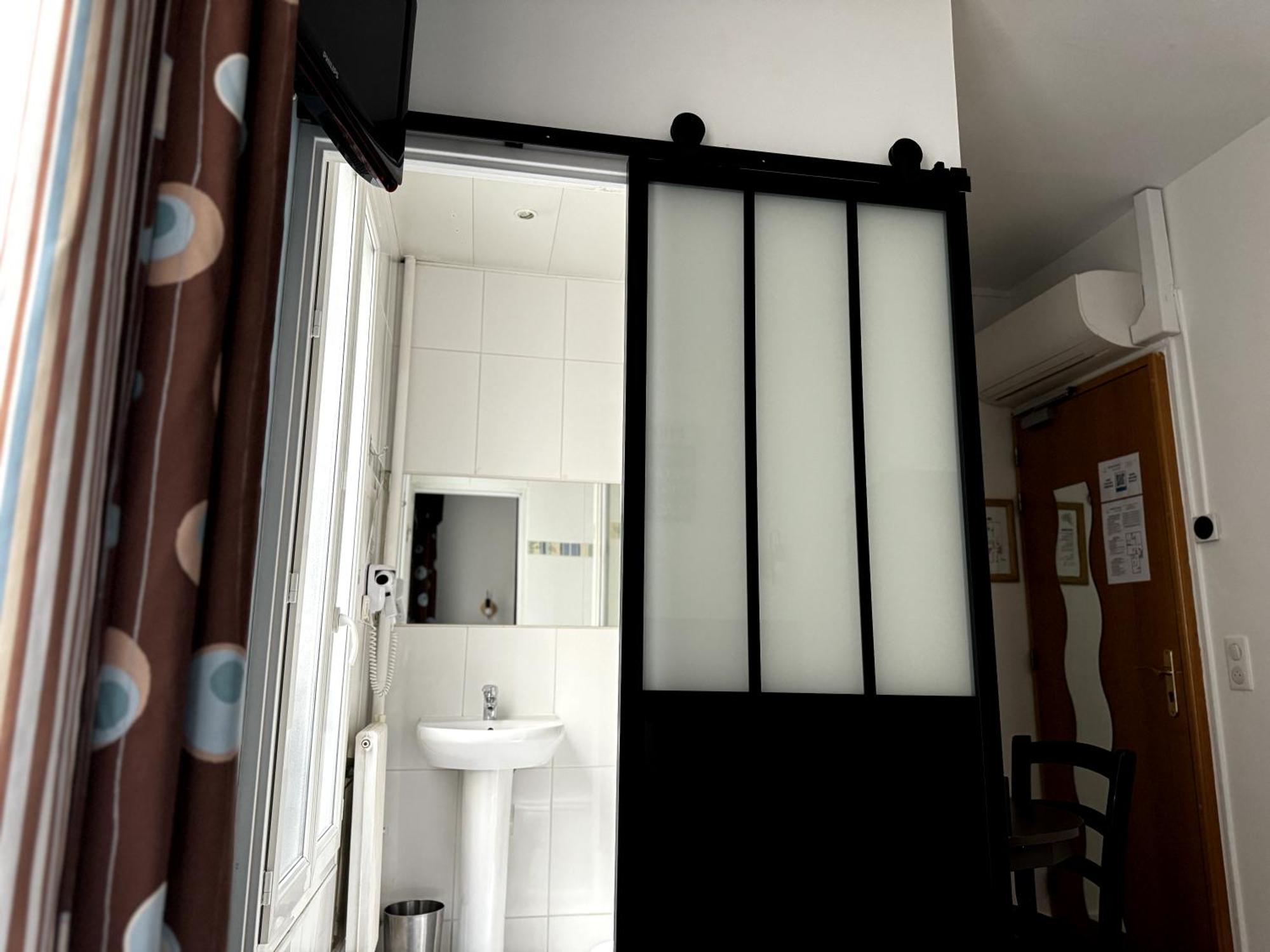 L'amiral Hotel Parijs